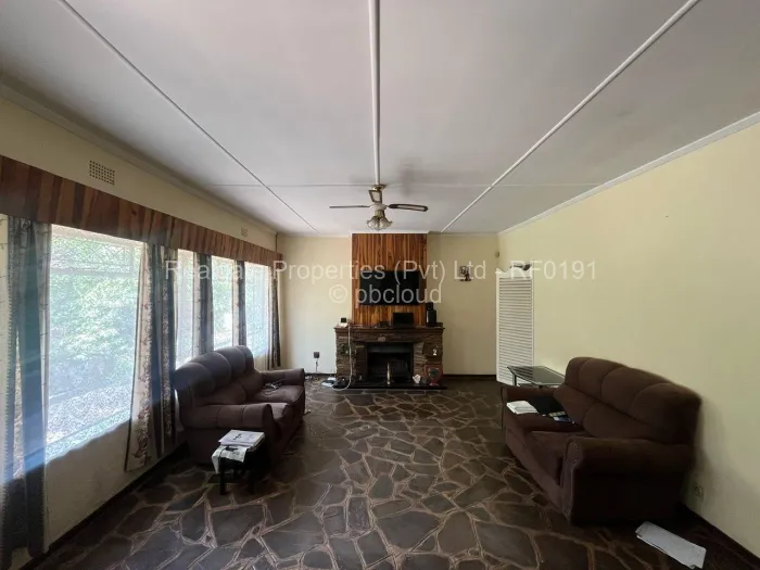 3 Bedroom House for Sale in Famona, Bulawayo