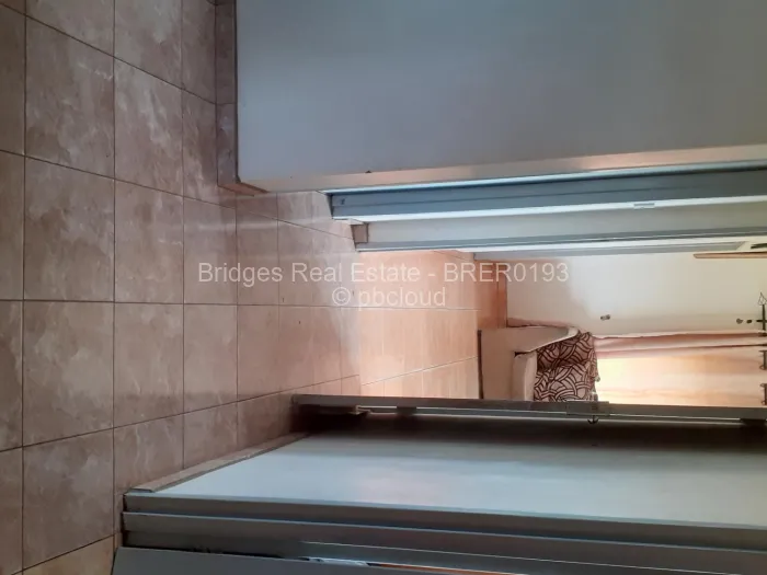 3 Bedroom Cottage/Garden Flat for Sale in Manresa, Harare