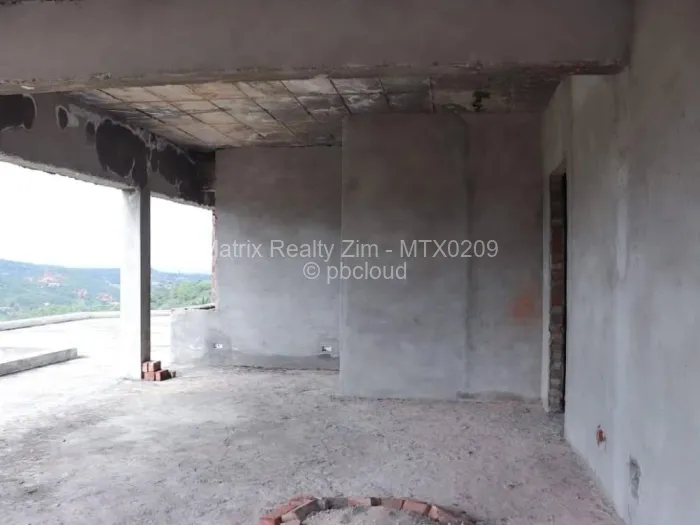 7 Bedroom House for Sale in Glen Lorne, Harare
