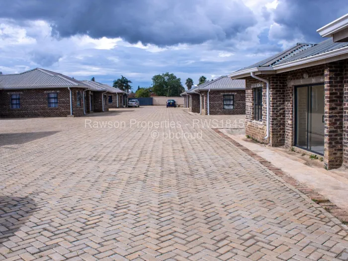 Townhouse/Complex/Cluster for Sale in Cotswold Hills, Harare