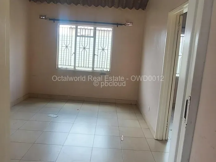 2 Bedroom House to Rent in Budiriro, Harare