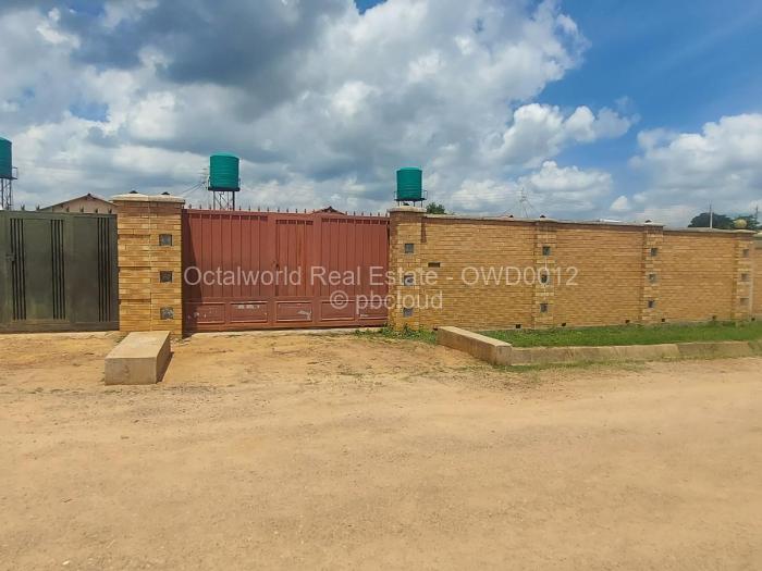 2 Bedroom House to Rent in Budiriro, Harare