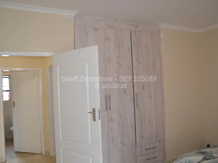 Townhouse/Cluster for Sale in Bluff Hill, Harare