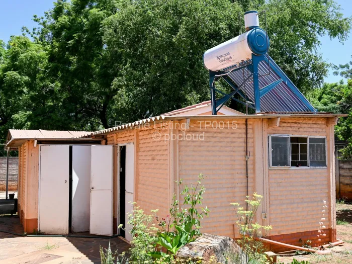 3 Bedroom House for Sale in Suburbs, Bulawayo