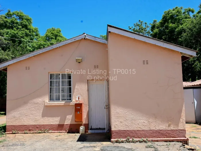 3 Bedroom House for Sale in Suburbs, Bulawayo