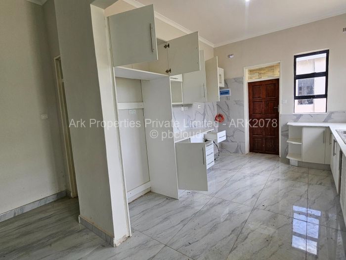 Townhouse/Cluster for Sale in Kadoma, Kadoma