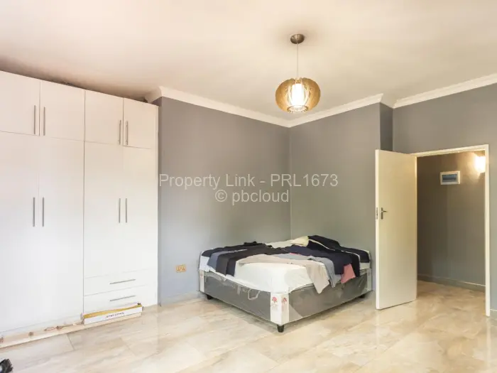 6 Bedroom House for Sale in Rolf Valley, Harare