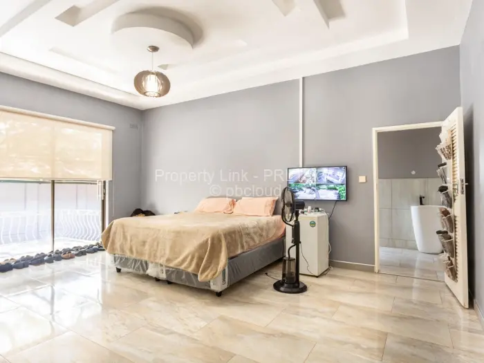 6 Bedroom House for Sale in Rolf Valley, Harare