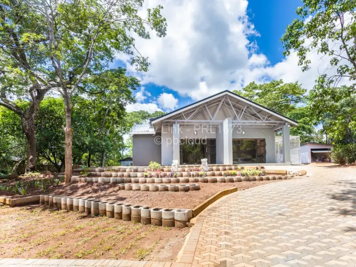 6 Bedroom House for Sale in Rolf Valley, Harare