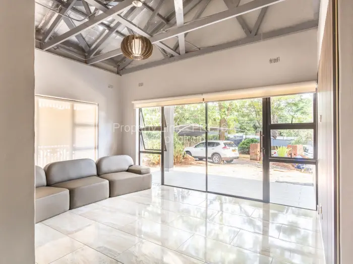 6 Bedroom House for Sale in Rolf Valley, Harare