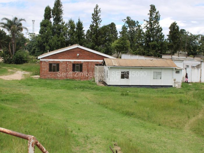 Commercial Stand for Sale in Chitungwiza, Chitungwiza