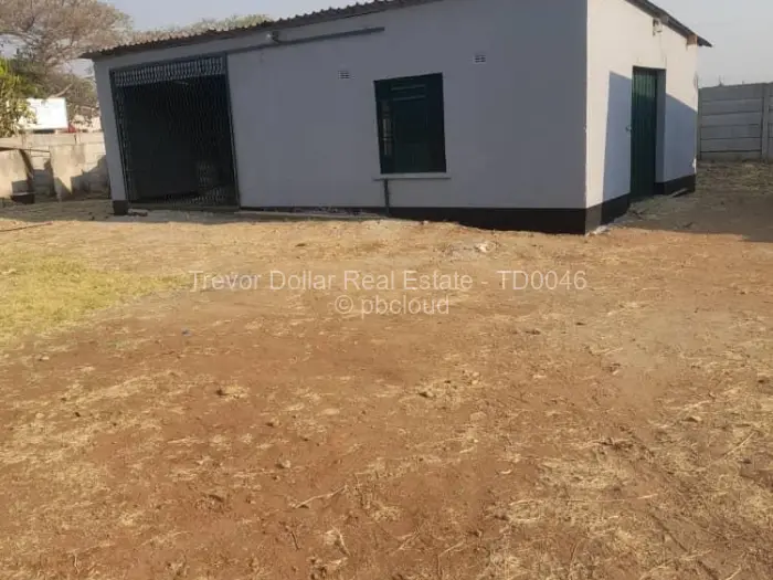 Warehouse/Industrial for Sale in Shamrock Park, Gweru