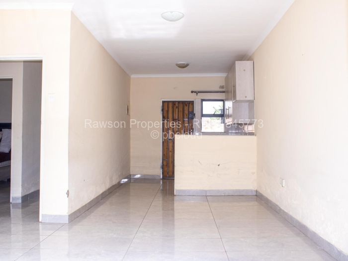 Townhouse/Cluster for Sale in Bluff Hill, Harare