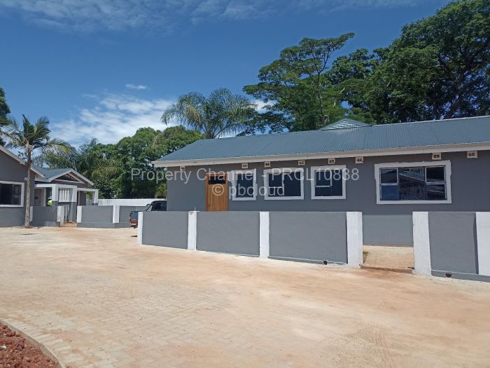 Townhouse/Cluster for Sale in Mount Pleasant, Harare