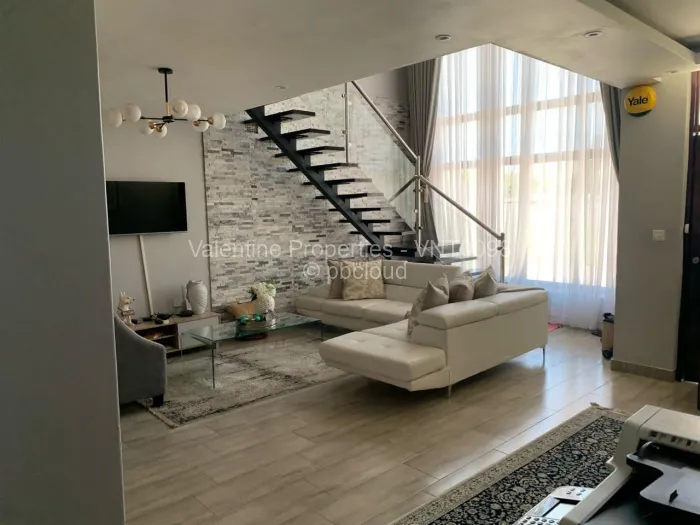 Townhouse/Cluster for Sale in Highlands, Harare