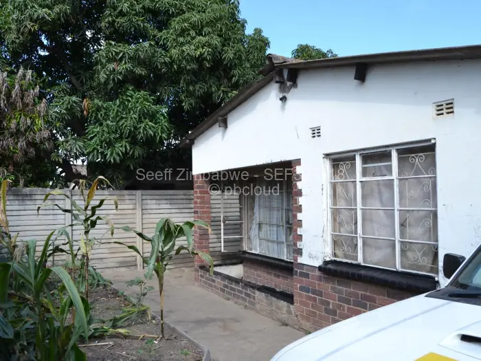 4 Bedroom House for Sale in Glen View, Harare