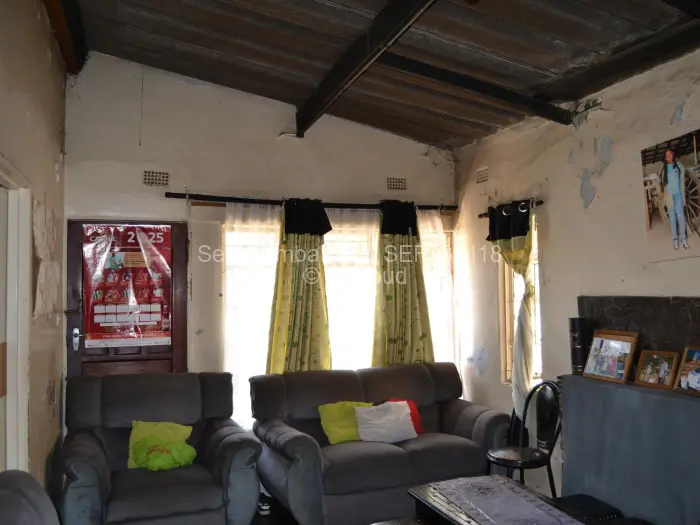 4 Bedroom House for Sale in Glen View, Harare