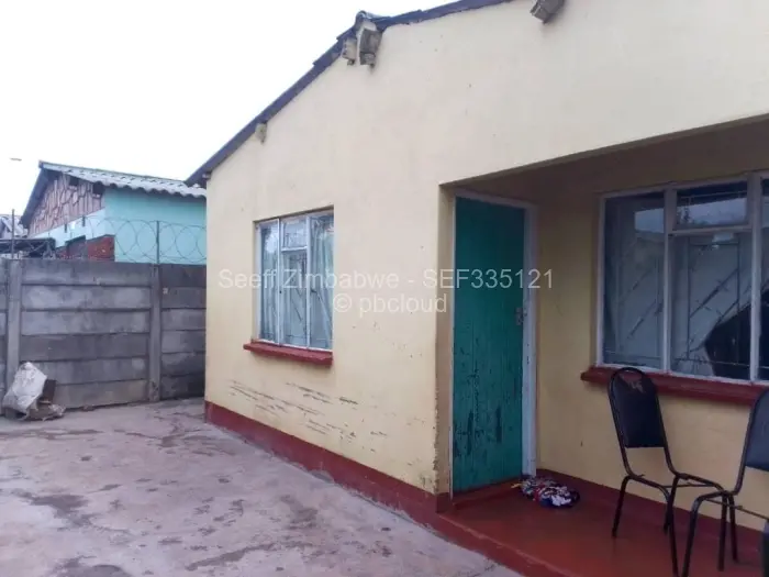4 Bedroom House for Sale in Senga, Gweru