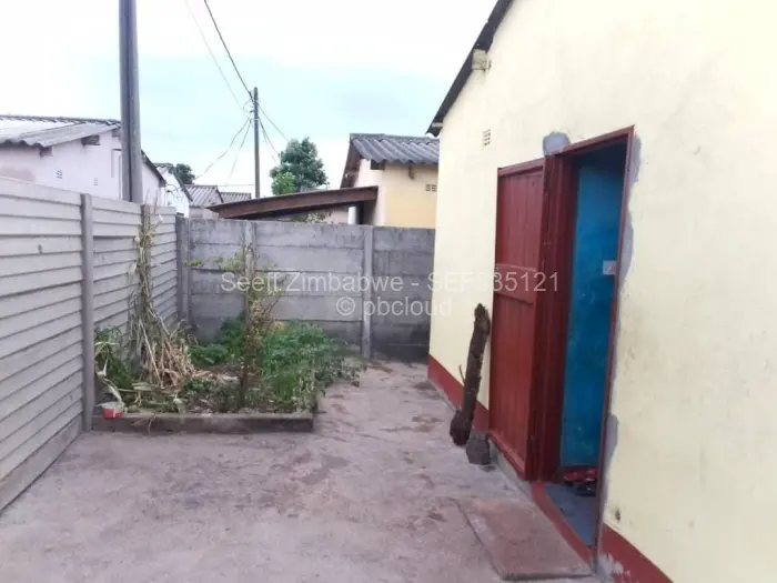 4 Bedroom House for Sale in Senga, Gweru