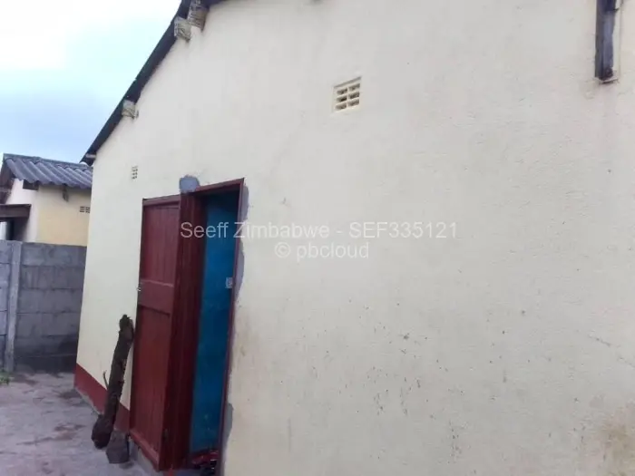 4 Bedroom House for Sale in Senga, Gweru