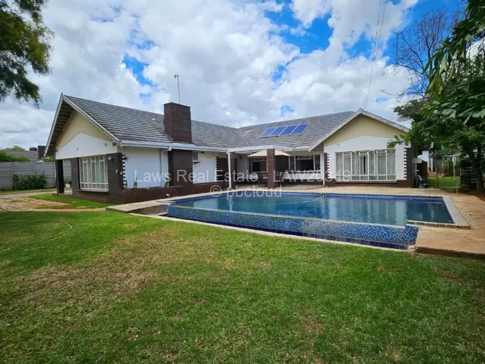 3 Bedroom House for Sale in Alexandra Park, Harare