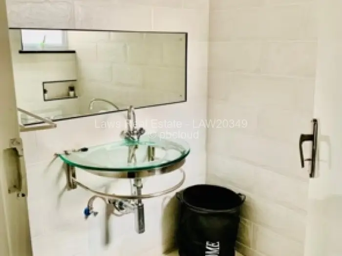 3 Bedroom House for Sale in Alexandra Park, Harare