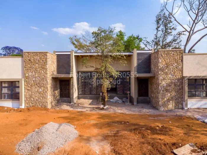 Townhouse/Cluster for Sale in Pomona, Harare