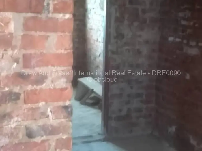 4 Bedroom House for Sale in Glaudina, Harare