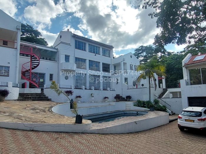7 Bedroom House to Rent in Glen Lorne, Harare