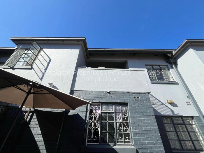 Flat/Apartment for Sale in Bulawayo City Centre, Bulawayo