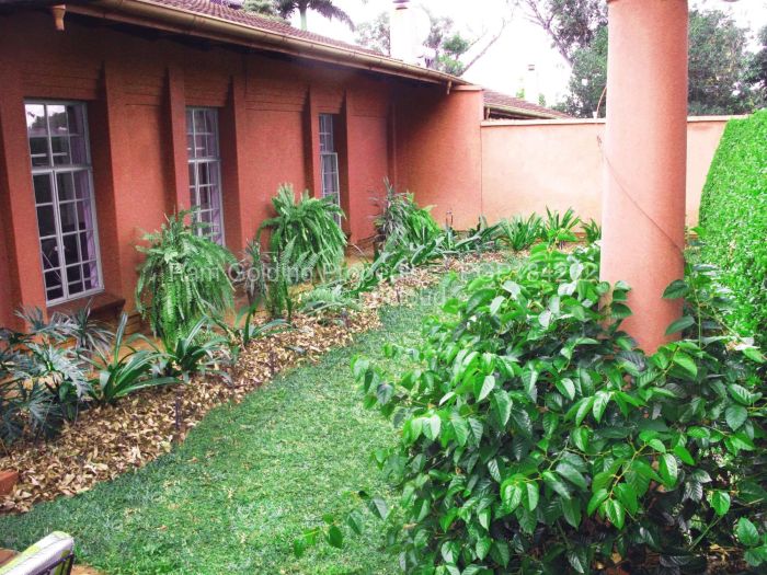Townhouse/Cluster to Rent in Avondale, Harare