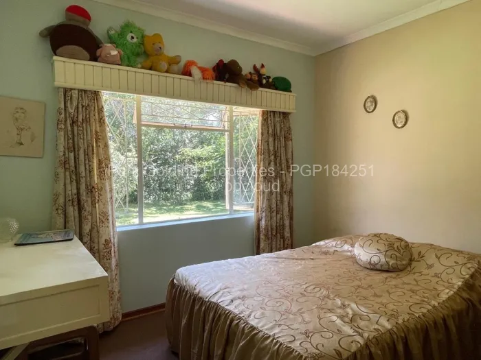 4 Bedroom House for Sale in Burnside, Bulawayo