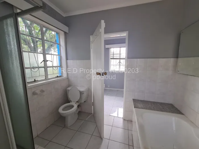 3 Bedroom House for Sale in Burnside, Bulawayo