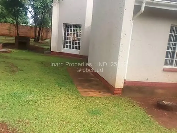 Townhouse/Complex/Cluster to Rent in Mandara