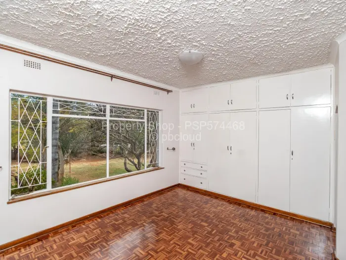 3 Bedroom House to Rent in Greystone Park