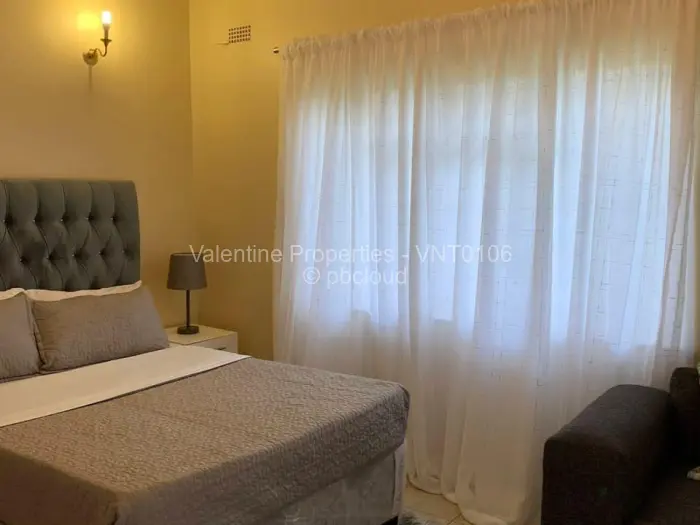 6 Bedroom House to Rent in Mount Pleasant, Harare