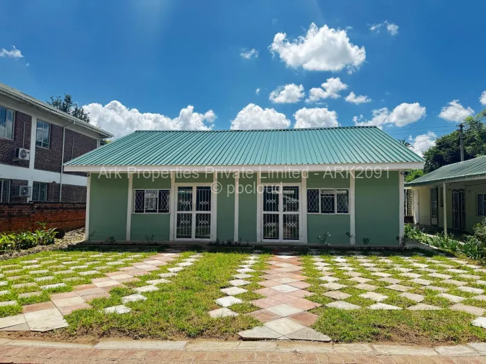 Commercial Property to Rent in Newlands