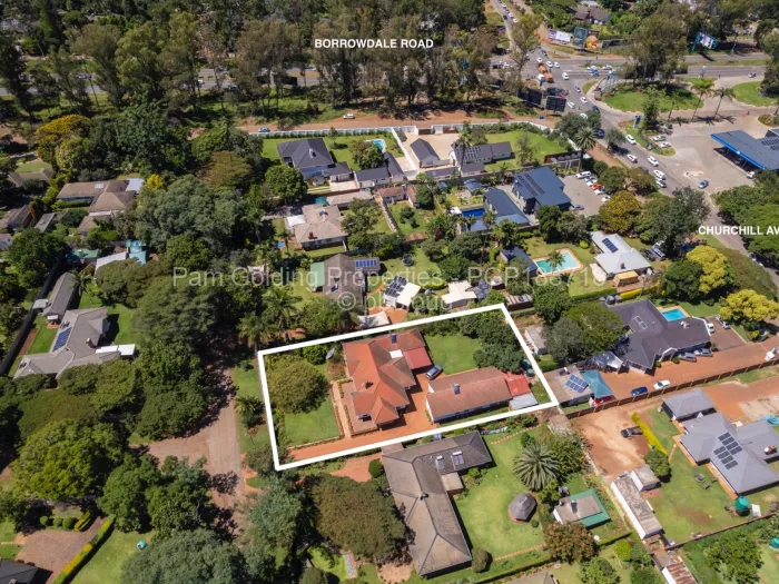 7 Bedroom House for Sale in Alexandra Park, Harare