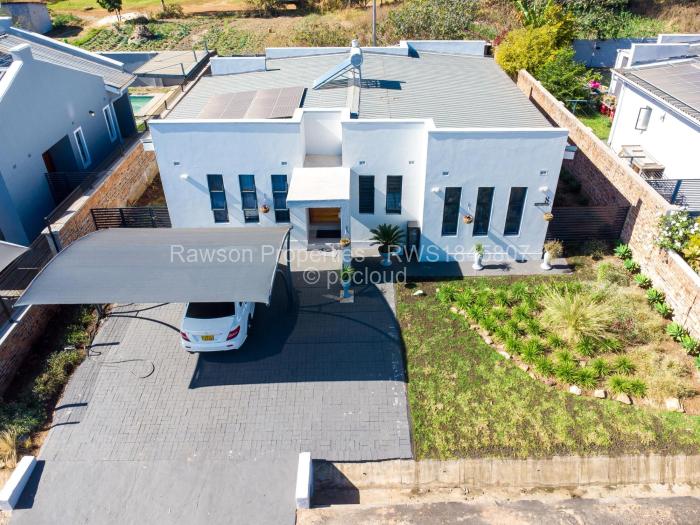 Townhouse/Cluster for Sale in Greendale, Harare