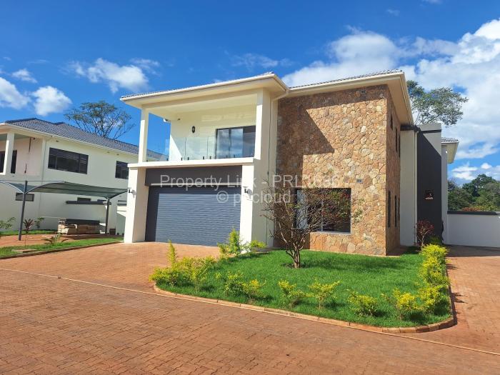 Townhouse/Cluster for Sale in Vainona, Harare