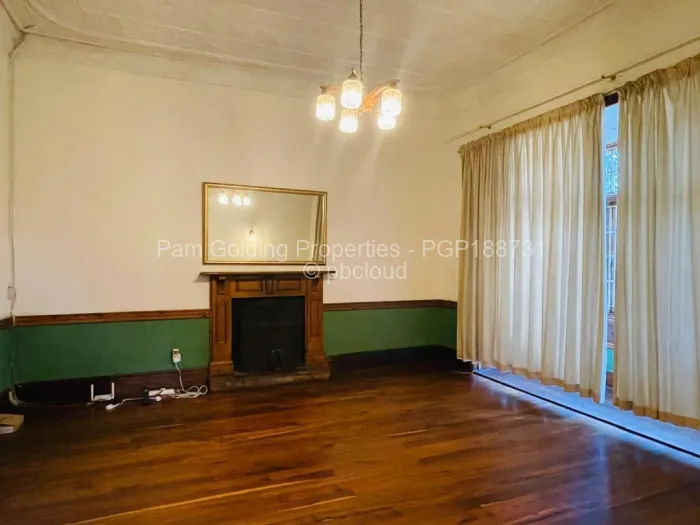 4 Bedroom House for Sale in Suburbs, Bulawayo
