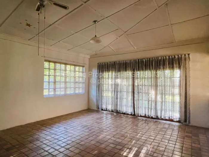 4 Bedroom House for Sale in Suburbs, Bulawayo