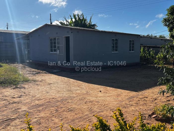 3 Bedroom House to Rent in Nkulumane, Bulawayo
