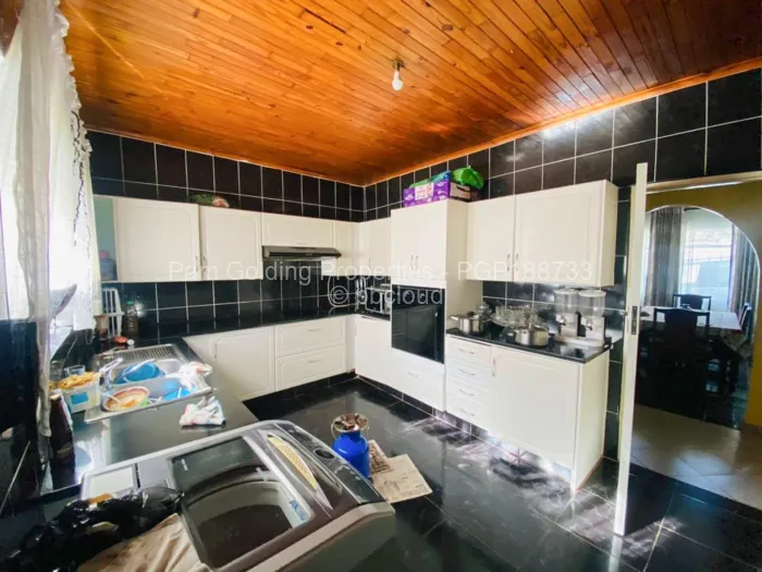 4 Bedroom House for Sale in Westlea Mutare, Mutare