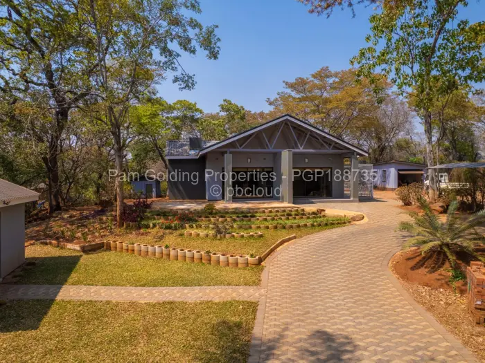 6 Bedroom House for Sale in Rolf Valley, Harare