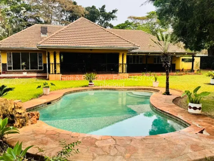 4 Bedroom House to Rent in Mount Pleasant
