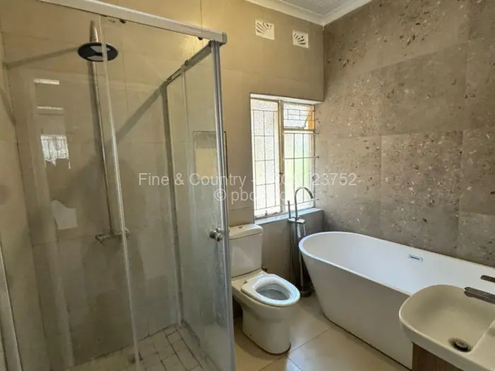 4 Bedroom House to Rent in Mount Pleasant