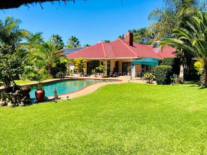 6 Bedroom House to Rent in Mount Pleasant, Harare