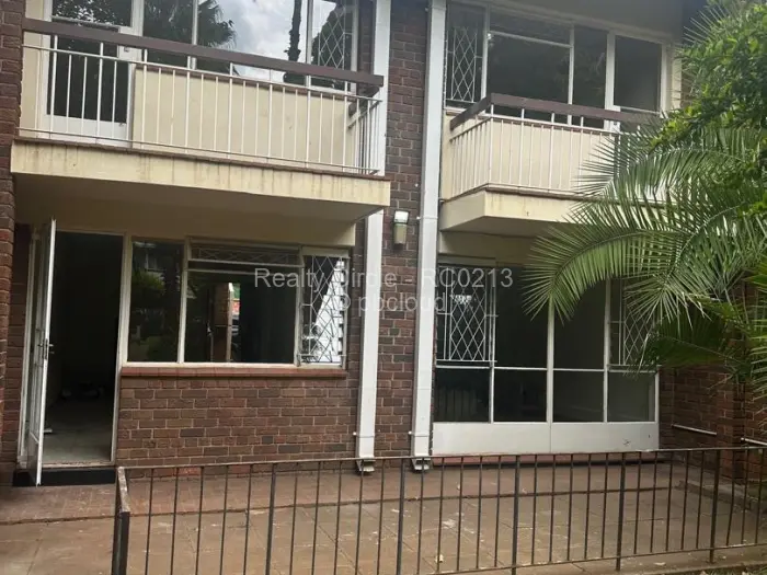 Townhouse/Cluster to Rent in Avenues, Harare