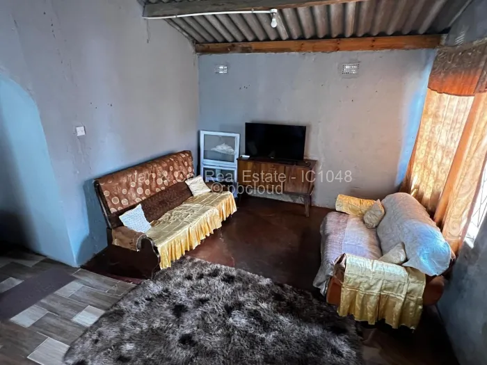 3 Bedroom House for Sale in Cowdray Park, Bulawayo